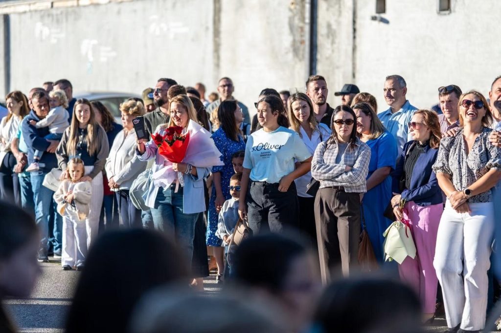Părinți la festivitatea de deschidere